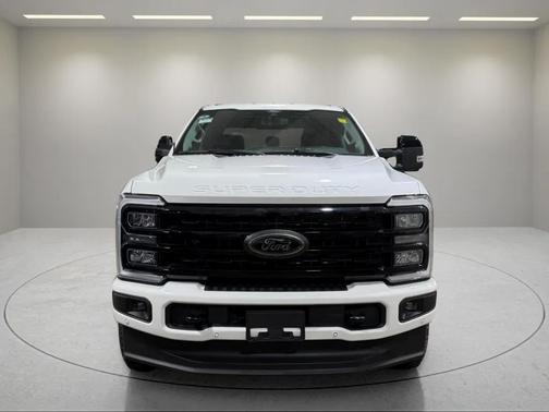 2024 Ford F-350 Lariat Super Duty