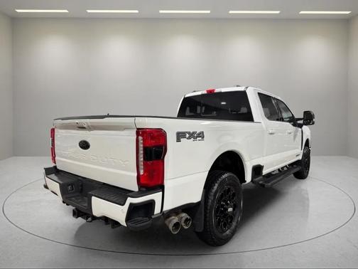 2024 Ford F-350 Lariat Super Duty