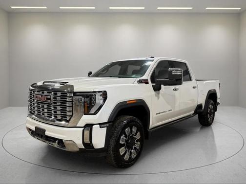 2024 GMC Sierra 2500 Denali