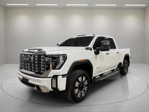 2024 GMC Sierra 2500 Denali
