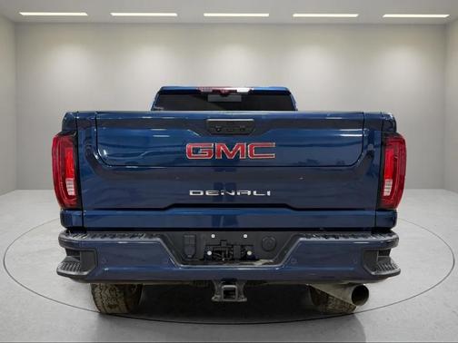 2023 GMC Sierra 2500 Denali