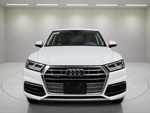 2019 Audi Q5 2.0T Premium Plus