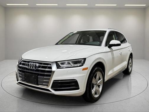 2019 Audi Q5 2.0T Premium Plus
