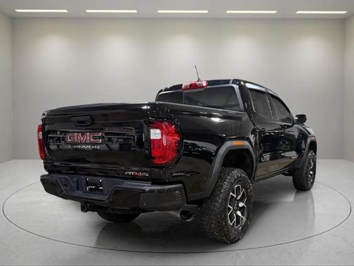 2024 GMC Canyon AT4X