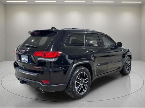 2021 Jeep Grand Cherokee Trailhawk