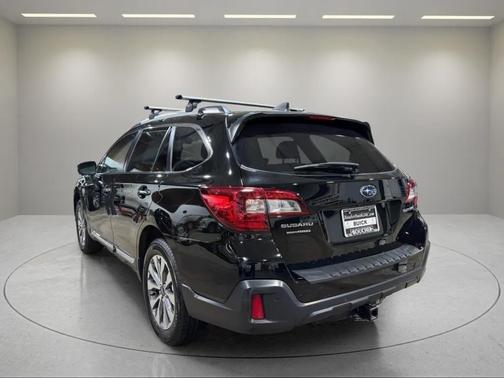 2018 Subaru Outback 2.5i Touring