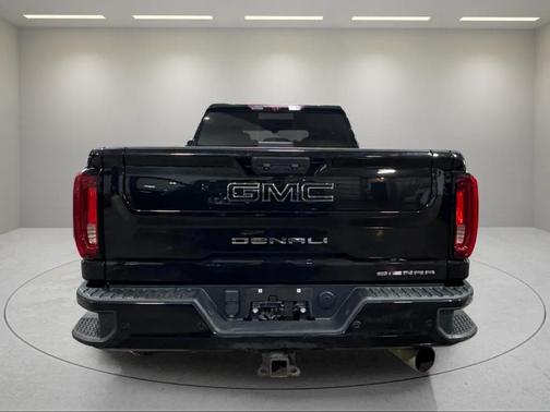 2022 GMC Sierra 2500 Denali