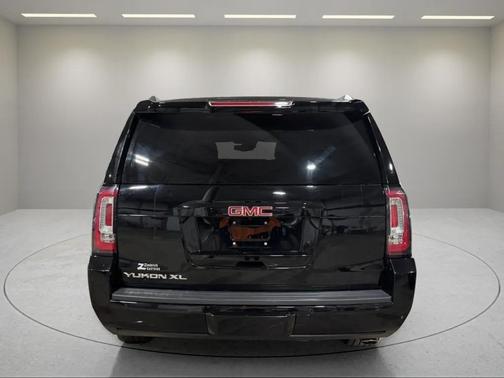 2018 GMC Yukon XL SLT