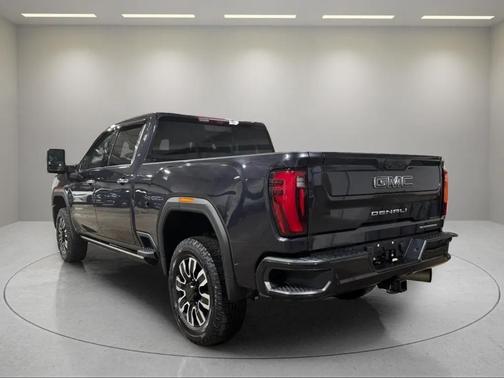 2024 GMC Sierra 2500 Denali Ultimate
