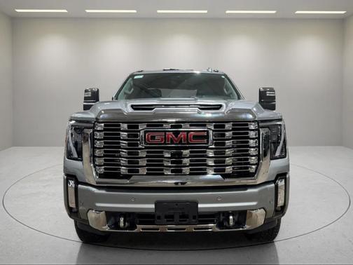 2024 GMC Sierra 2500 Denali