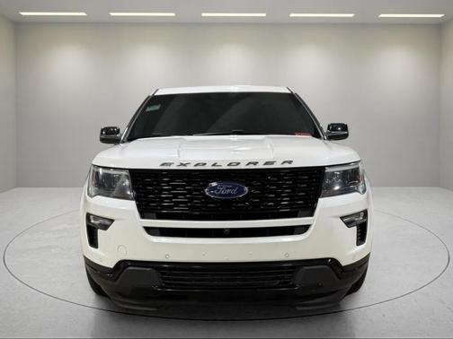 2019 Ford Explorer sport