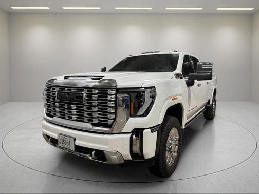 2024 GMC Sierra 2500 Denali