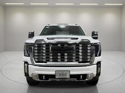2024 GMC Sierra 2500 Denali