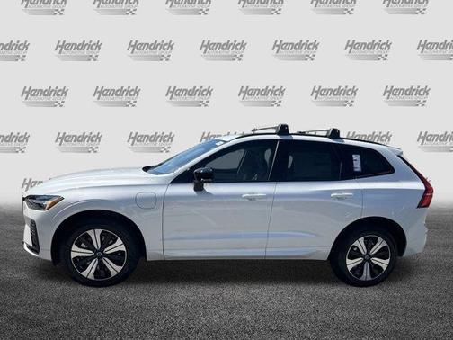 2025 Volvo XC60 Plug-In Hybrid T8 Core
