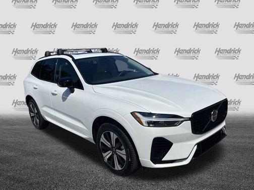 2025 Volvo XC60 Plug-In Hybrid T8 Core