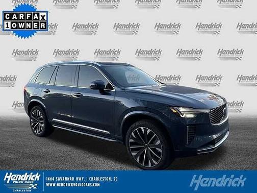 2025 Volvo XC90 Core