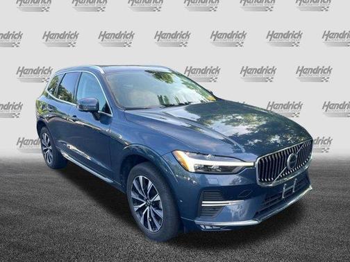 2023 Volvo XC60 B5 Plus Bright Theme