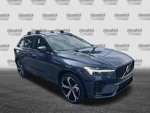 2025 Volvo XC60 B5 Ultra