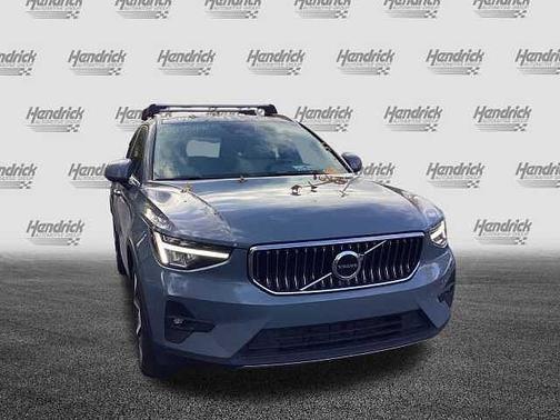 2023 Volvo XC40 Plus
