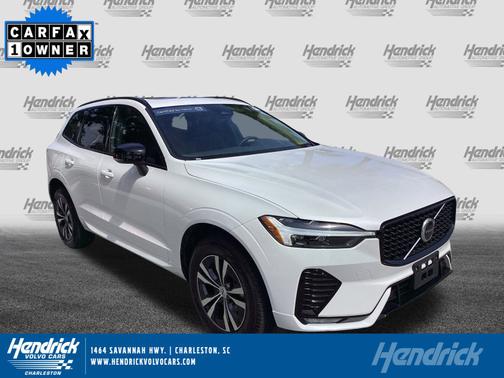 2025 Volvo XC60 Core