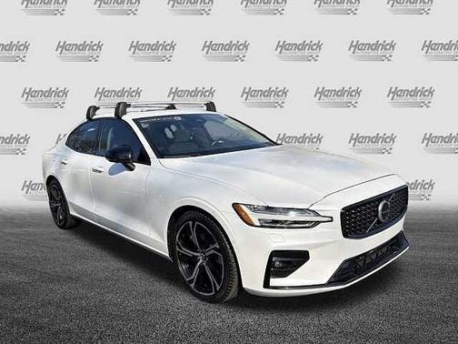 2024 Volvo S60 Plus
