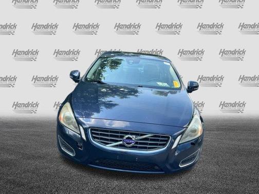 2013 Volvo S60 T5 Platinum