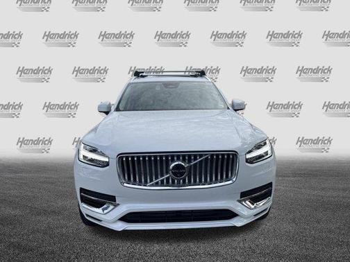 2025 Volvo XC90 Plug-In Hybrid T8 Plus 7-Seater