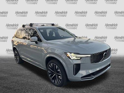 2025 Volvo XC90 Plug-In Hybrid T8 Plus 7-Seater