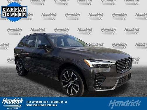 Platinum Grey 2025 Volvo XC60 Plus