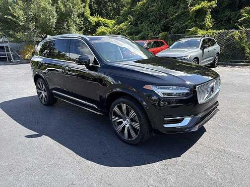 Onyx Black 2024 Volvo XC90 Ultimate Bright Theme
