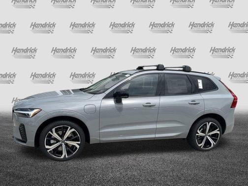 2025 Volvo XC60 Plug-In Hybrid T8 Ultra