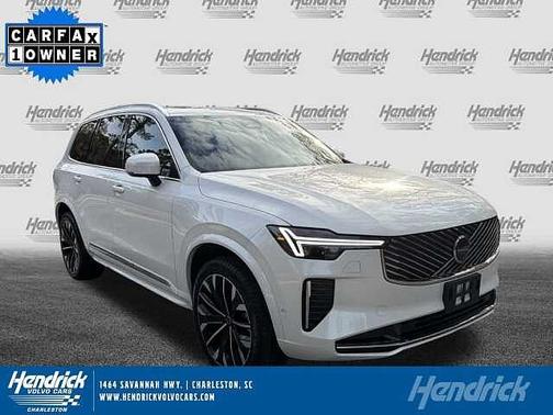 2025 Volvo XC90 Plus