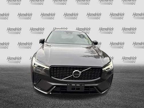 2025 Volvo XC60 Plus