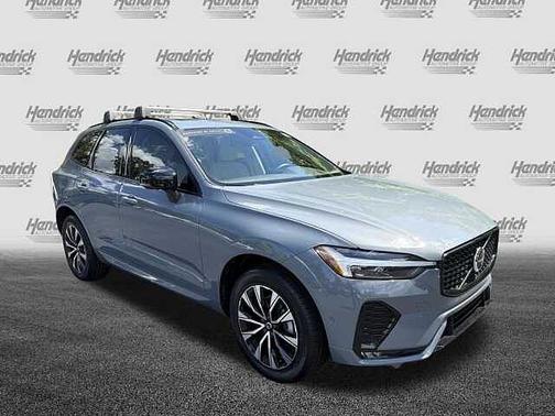 Thunder Grey Metallic 2024 Volvo XC60 Plus Dark Theme