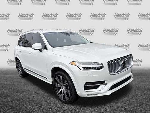 2024 Volvo XC90 Plus