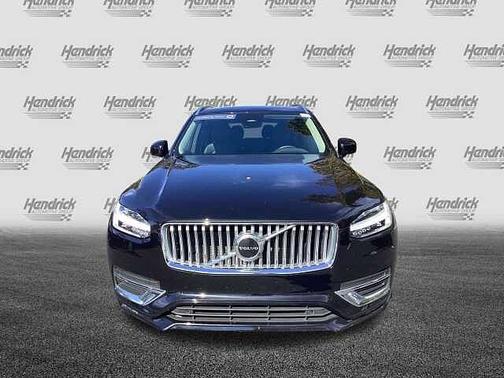 2024 Volvo XC90 Core