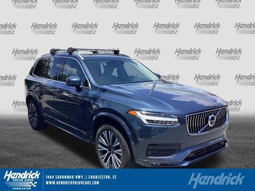 2020 Volvo XC90 T5 Momentum 7 Passenger