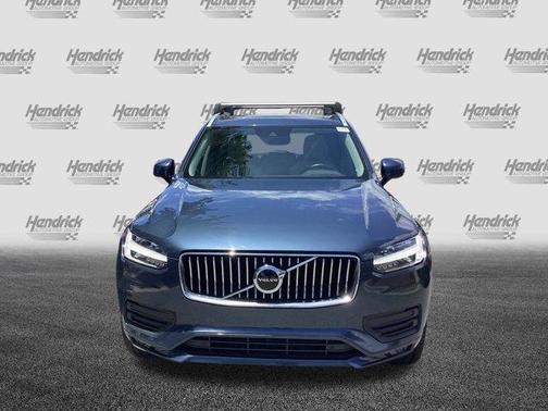 2020 Volvo XC90 T5 Momentum 7 Passenger