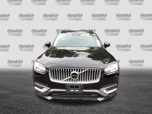 2022 Volvo XC90 Inscription
