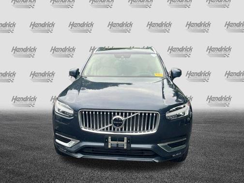 2022 Volvo XC90 T6 Inscription 7 Passenger