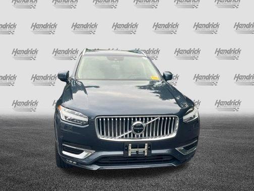 2022 Volvo XC90 T6 Inscription 7 Passenger