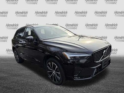 2025 Volvo XC60 Plus