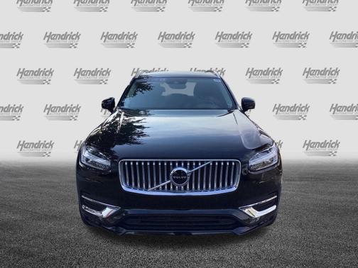 2022 Volvo XC90 Inscription