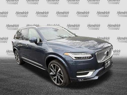 2023 Volvo XC90 Plus