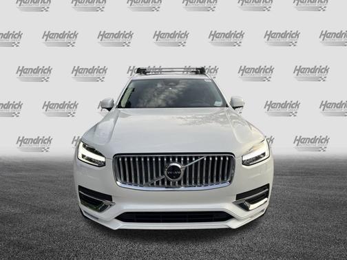 2025 Volvo XC90 Plus