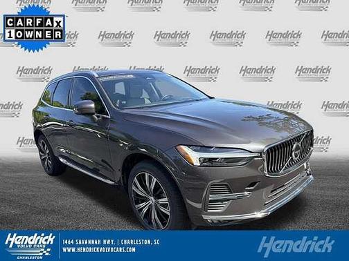 Platinum Grey 2023 Volvo XC60 Ultimate Bright Theme