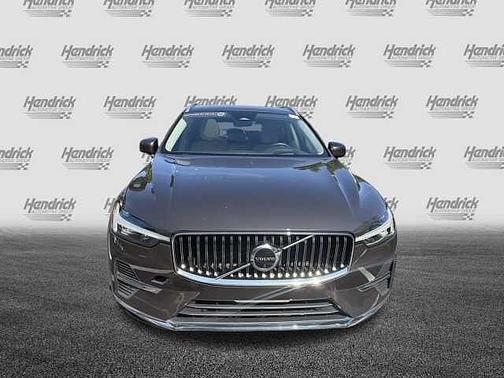 Platinum Grey 2023 Volvo XC60 Ultimate Bright Theme