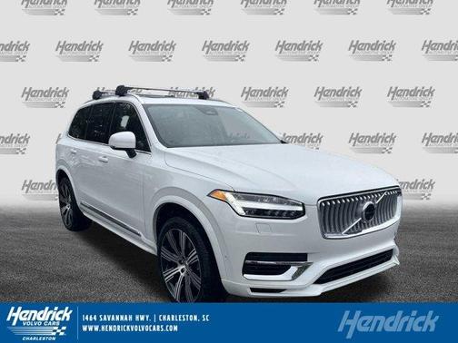 2025 Volvo XC90 Plug-In Hybrid T8 Plus 6-Seater