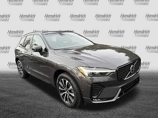 2025 Volvo XC60 Plus