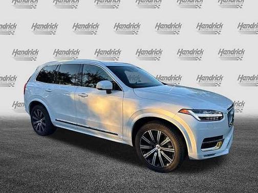 2024 Volvo XC90 Core